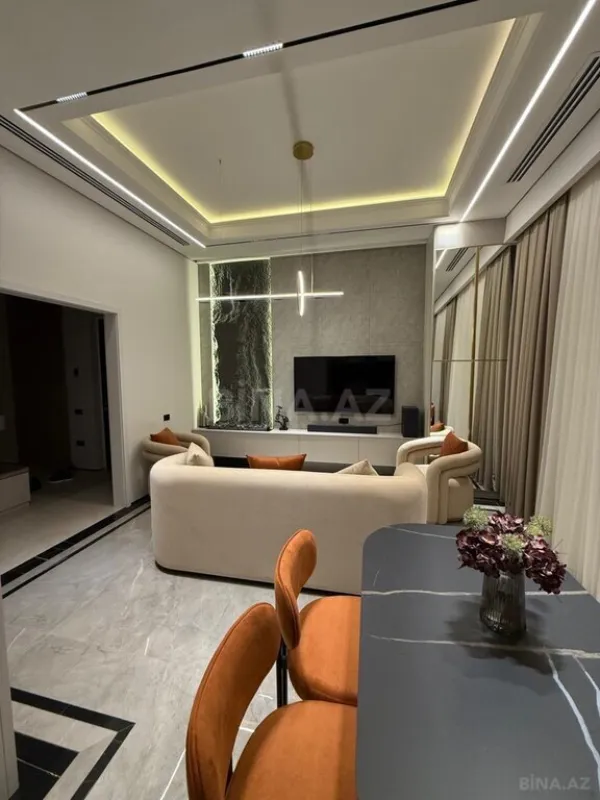 Satılır 3 otaqlı mənzil 100 m²