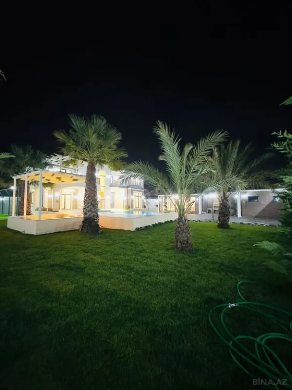 Satılır 7 otaqlı həyət evi 500 m²