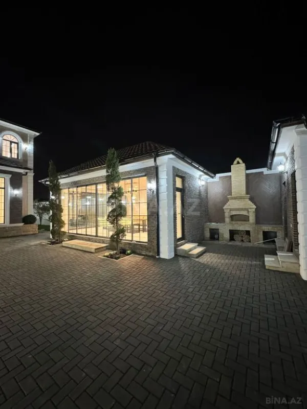 Satılır 7 otaqlı həyət evi 500 m²