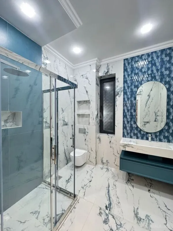 Satılır 7 otaqlı həyət evi 500 m²