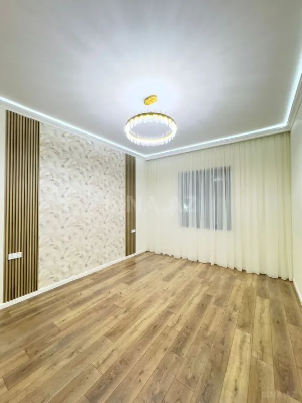 Satılır 7 otaqlı həyət evi 500 m²