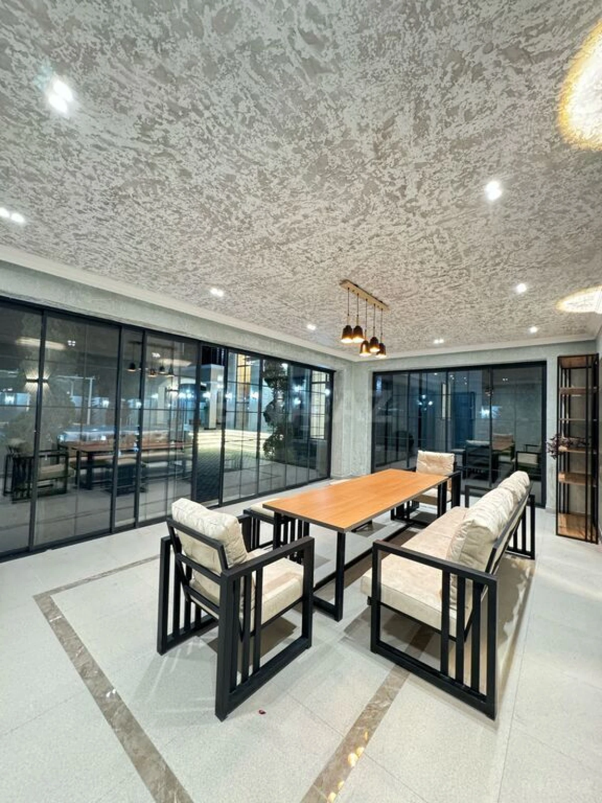 Satılır 7 otaqlı həyət evi 500 m²