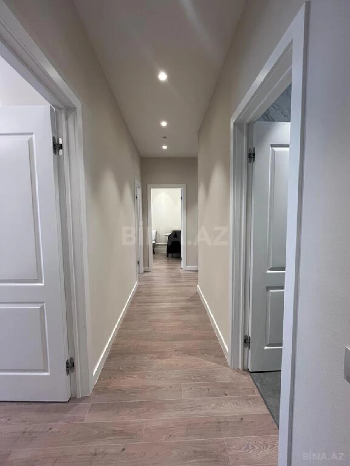 Kirayə verilir 3 otaqlı mənzil 100 m²