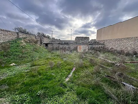 Satılır obyekt 100 m²