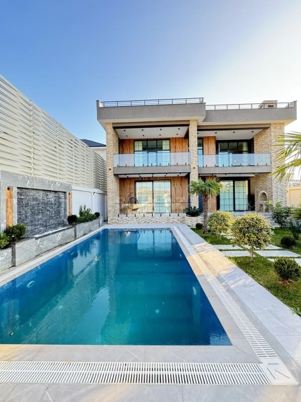 Satılır 6 otaqlı həyət evi 400 m²