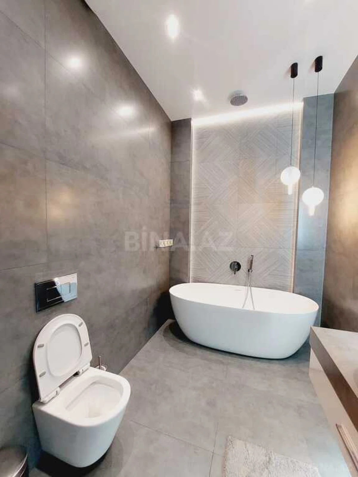 Kirayə verilir 3 otaqlı mənzil 130 m²