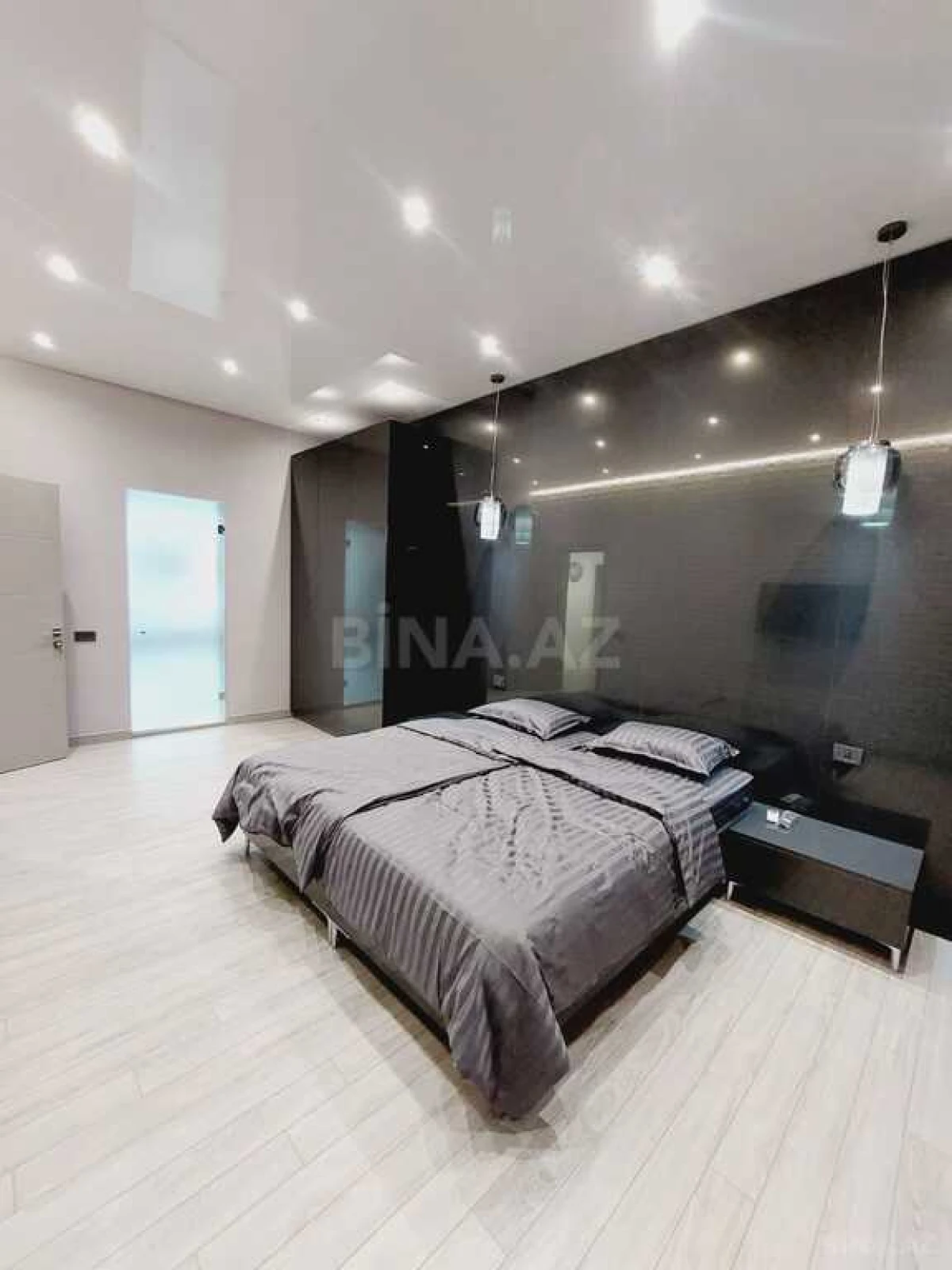 Kirayə verilir 3 otaqlı mənzil 130 m²