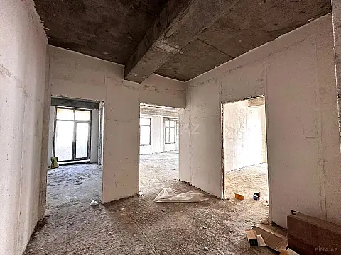 Satılır 3 otaqlı mənzil 110 m²