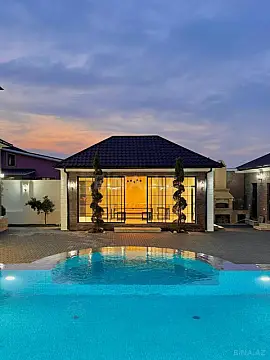 Satılır 6 otaqlı həyət evi 460 m²