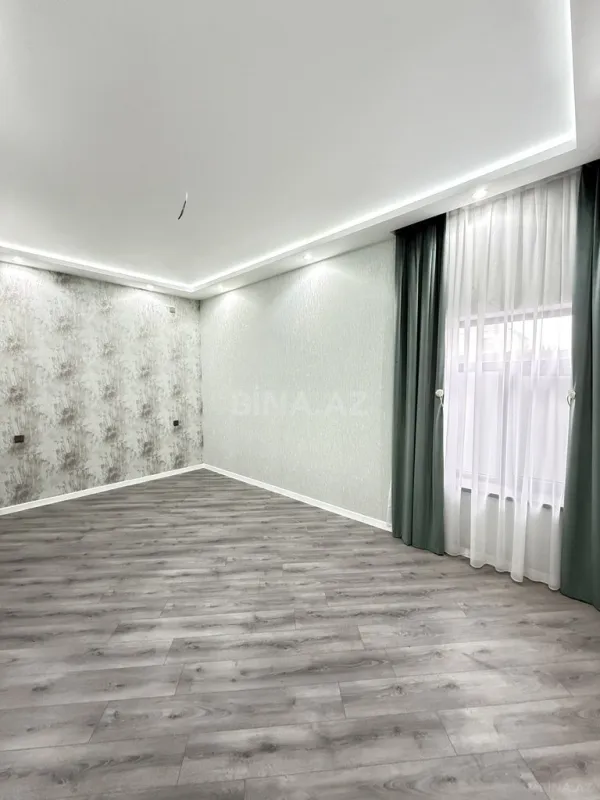 Satılır 4 otaqlı həyət evi 155 m²