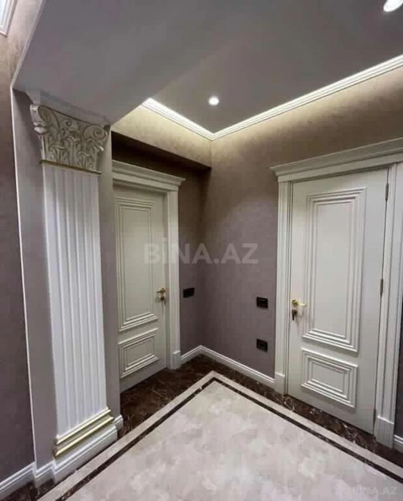 Satılır 2 otaqlı mənzil 112 m²