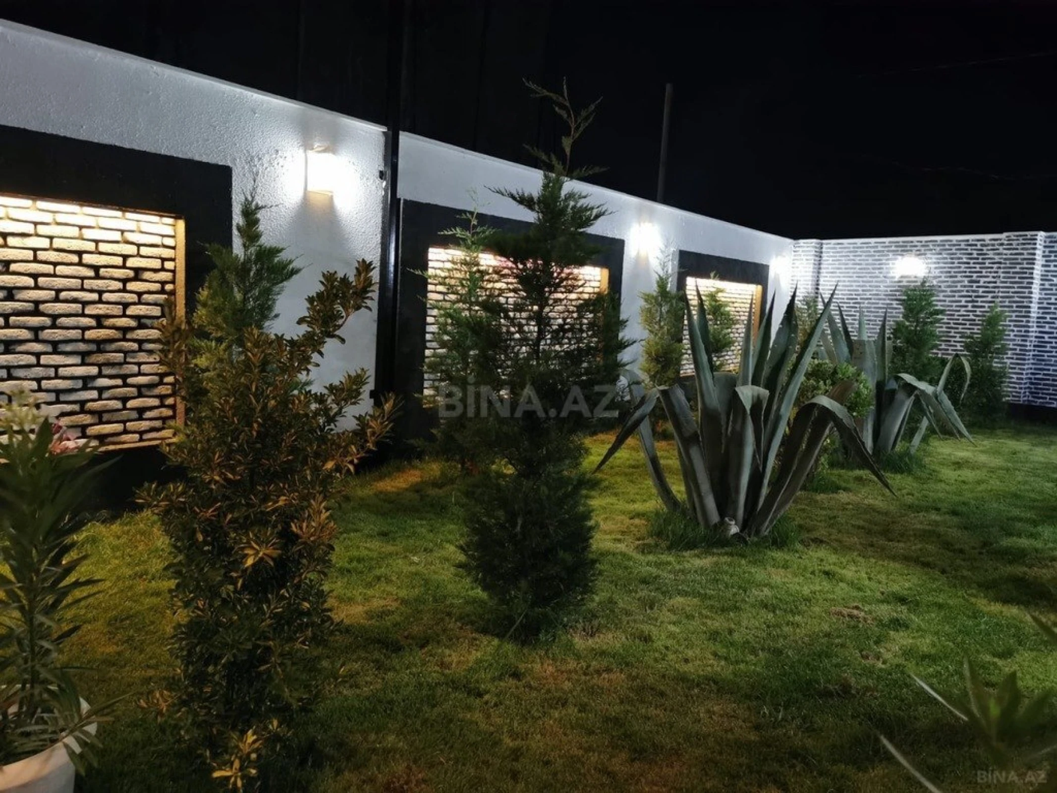 Kirayə verilir 4 otaqlı həyət evi 300 m²