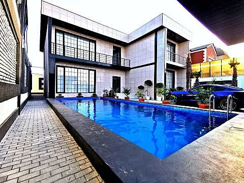 Kirayə verilir 4 otaqlı həyət evi 300 m²