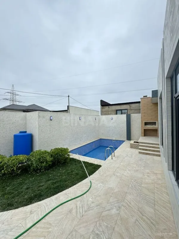 Satılır 4 otaqlı həyət evi 150 m²
