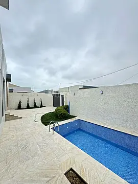 Satılır 4 otaqlı həyət evi 150 m²