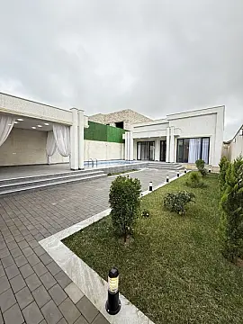 Satılır 4 otaqlı həyət evi 140 m²