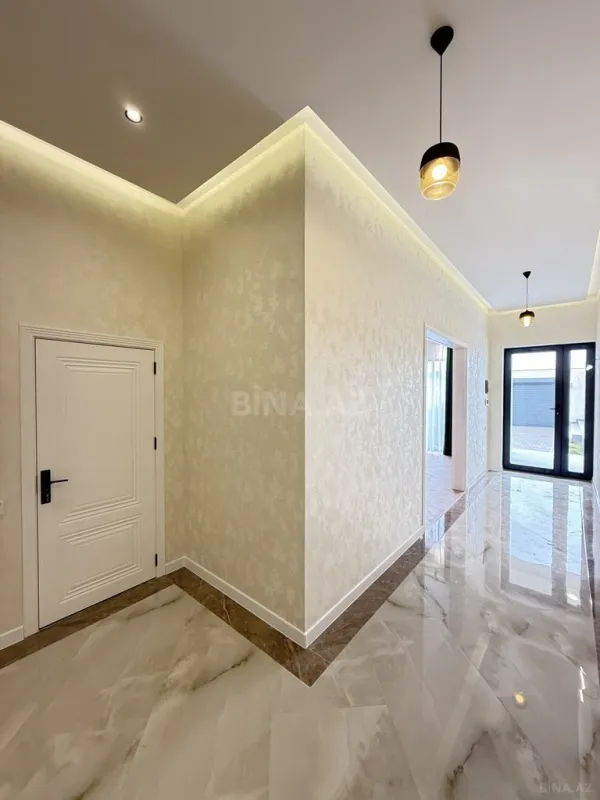 Satılır 4 otaqlı həyət evi 140 m²