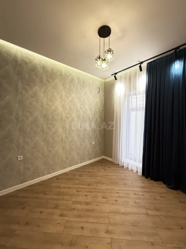 Satılır 4 otaqlı həyət evi 140 m²