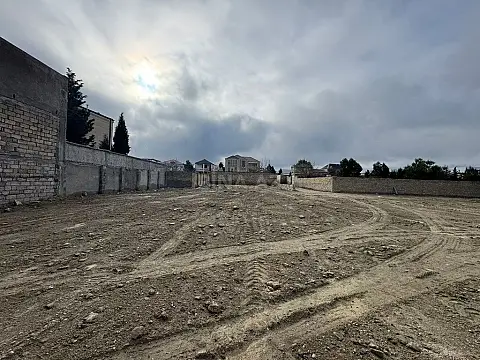 Satılır torpaq sahəsi 12 m²