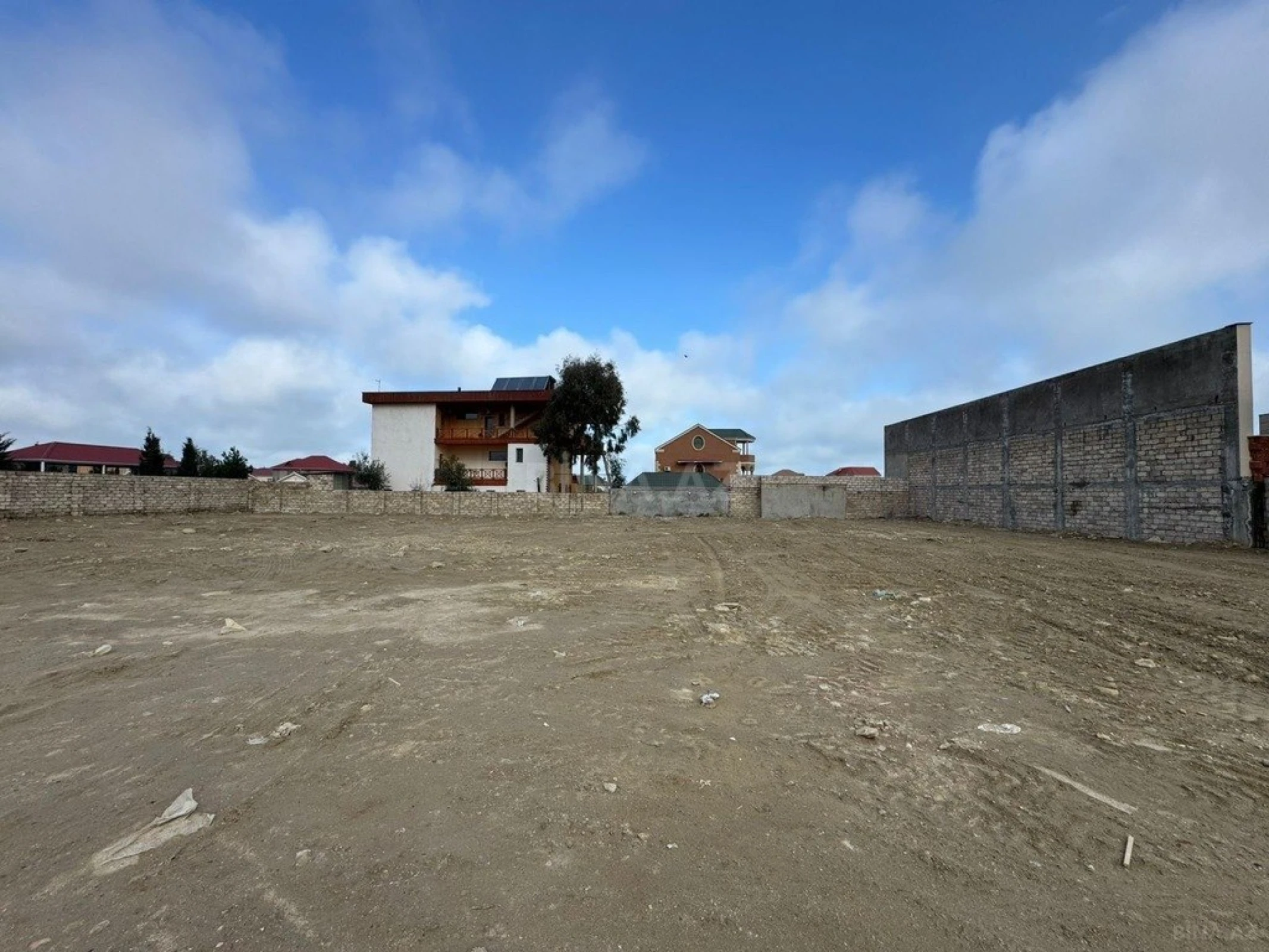 Satılır torpaq sahəsi 12 m²