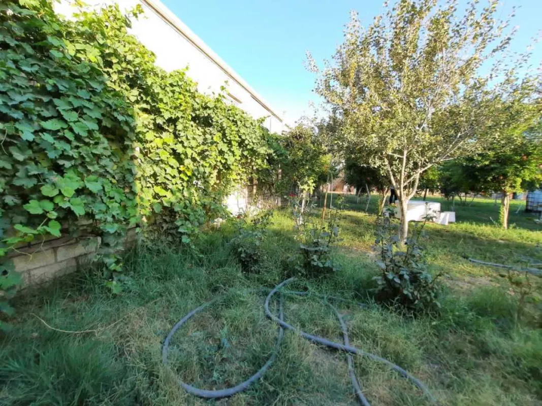 Satılır 3 otaqlı həyət evi 104 m²