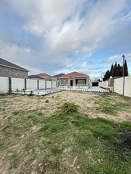 Satılır 4 otaqlı həyət evi 160 m²