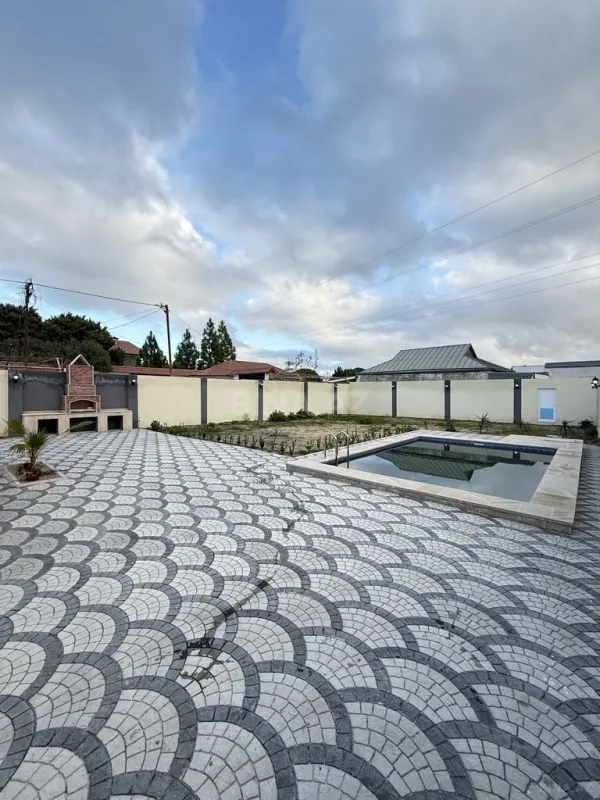 Satılır 4 otaqlı həyət evi 160 m²