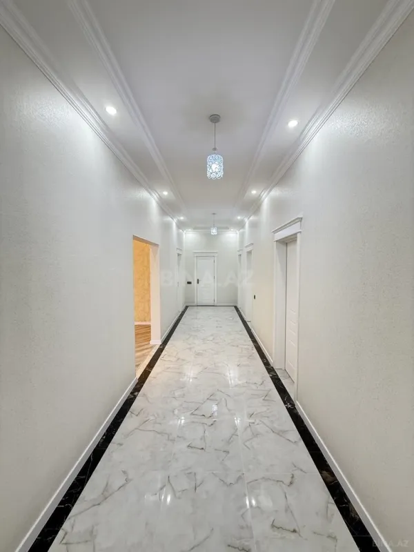 Satılır 4 otaqlı həyət evi 160 m²