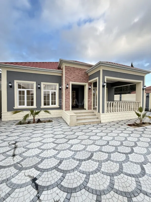 Satılır 4 otaqlı həyət evi 160 m²