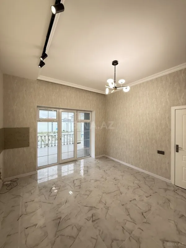 Satılır 4 otaqlı həyət evi 160 m²