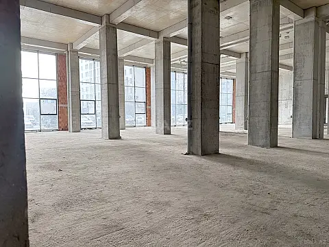 Satılır obyekt 92.5 m²