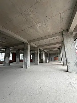 Satılır obyekt 232.5 m²