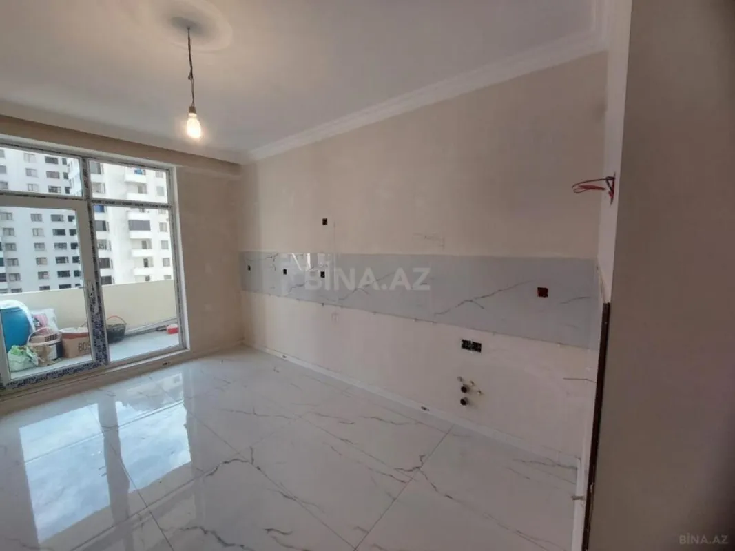 Satılır 3 otaqlı mənzil 115 m²