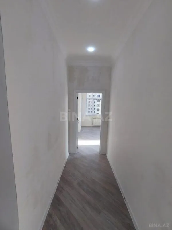 Satılır 3 otaqlı mənzil 115 m²