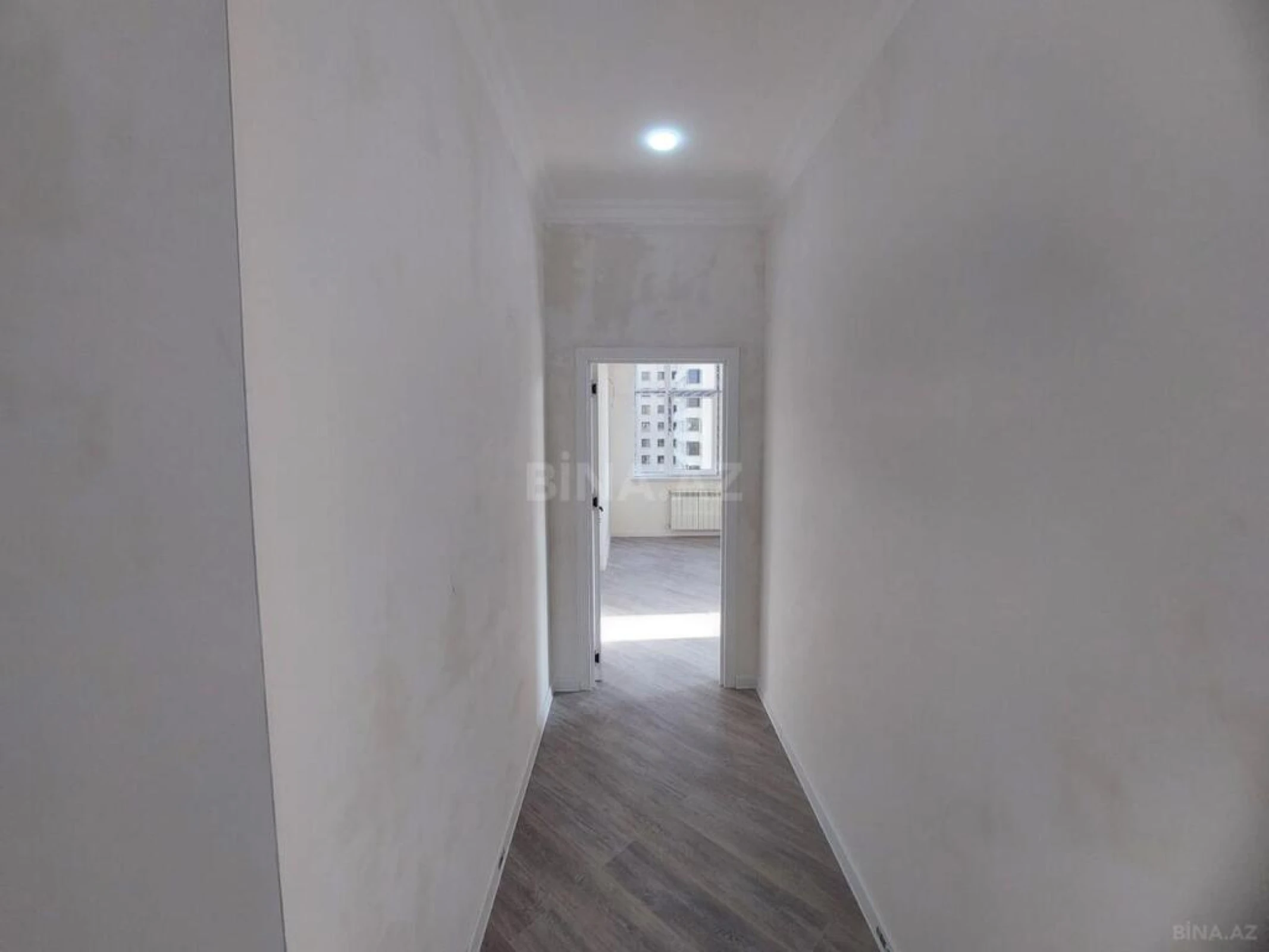 Satılır 3 otaqlı mənzil 115 m²
