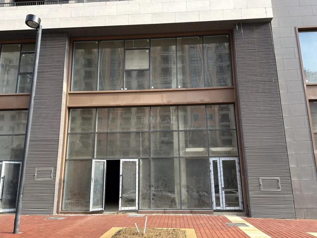 Satılır obyekt 690.9 m²