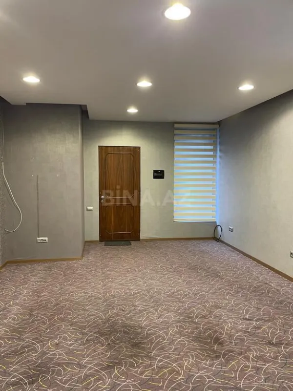 Kirayə verilir 5 otaqlı ofis 200 m²