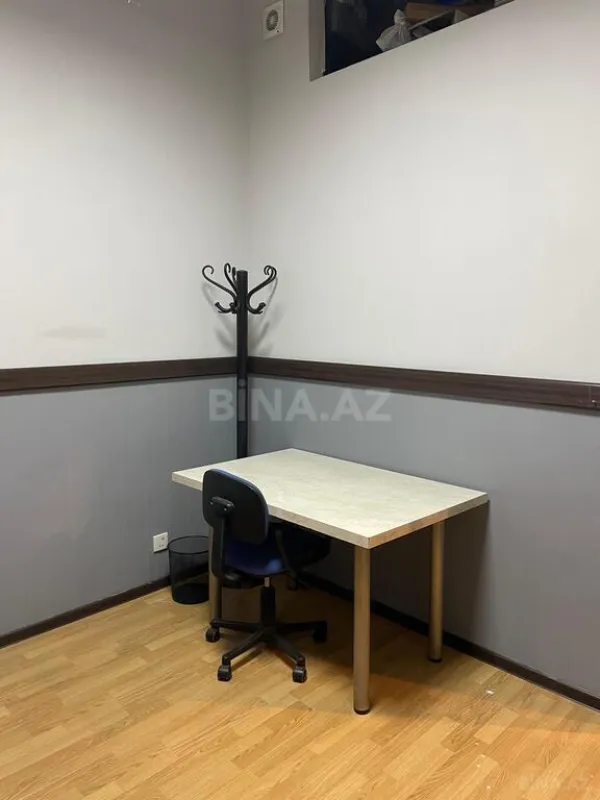 Kirayə verilir 5 otaqlı ofis 200 m²