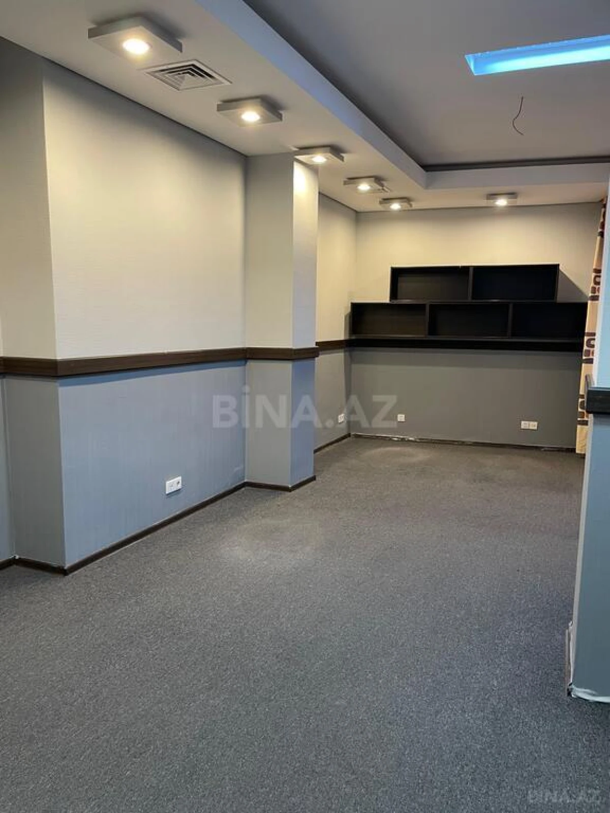 Kirayə verilir 5 otaqlı ofis 200 m²
