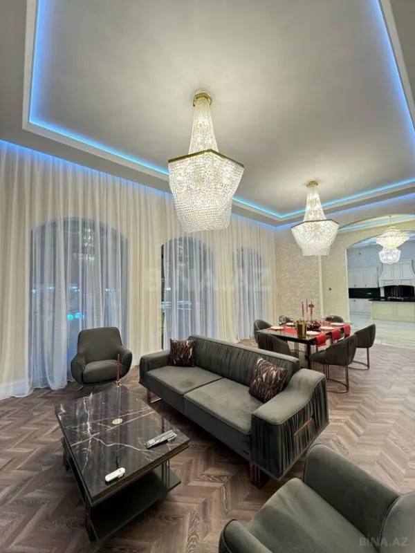Satılır 5 otaqlı həyət evi 280 m²
