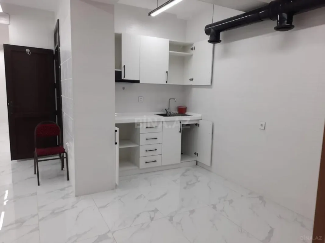 Satılır obyekt 121 m²