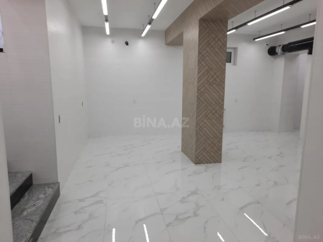 Satılır obyekt 121 m²