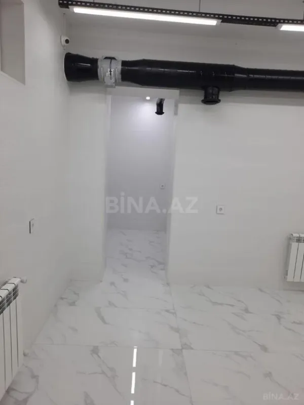 Satılır obyekt 121 m²