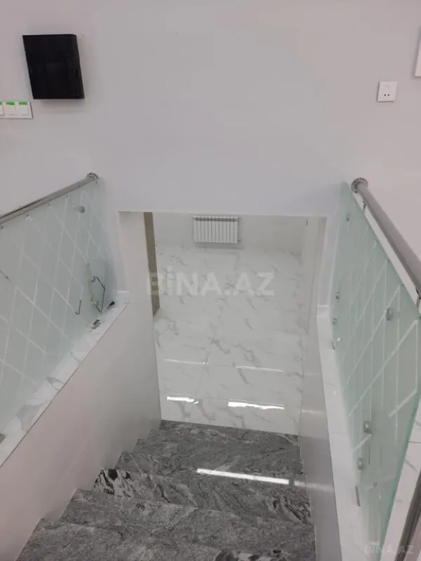 Satılır obyekt 121 m²