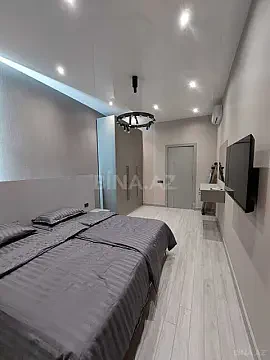Kirayə verilir 3 otaqlı mənzil 140 m²