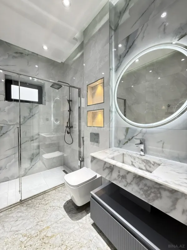 Satılır 5 otaqlı həyət evi 200 m²