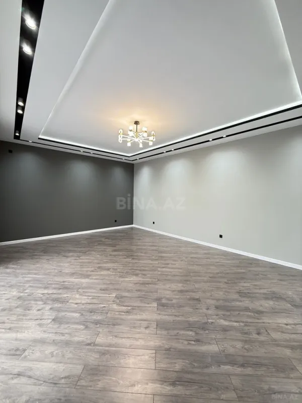 Satılır 5 otaqlı həyət evi 200 m²