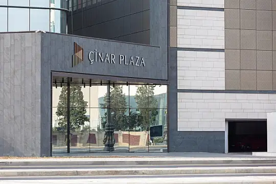 Kirayə verilir 1 otaqlı ofis 24 m²