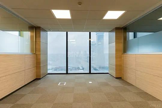 Kirayə verilir 1 otaqlı ofis 24 m²