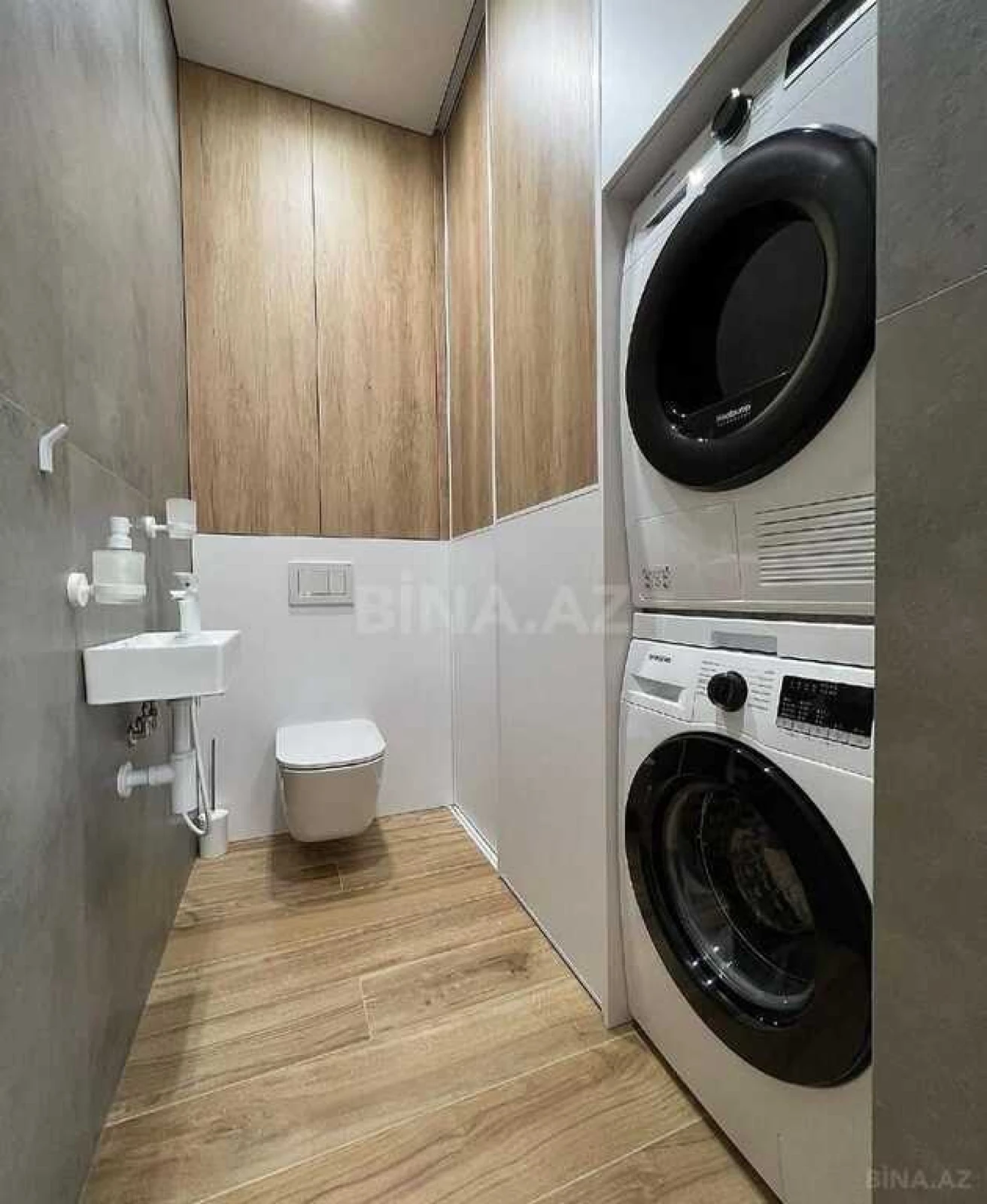 Kirayə verilir 2 otaqlı mənzil 66 m²